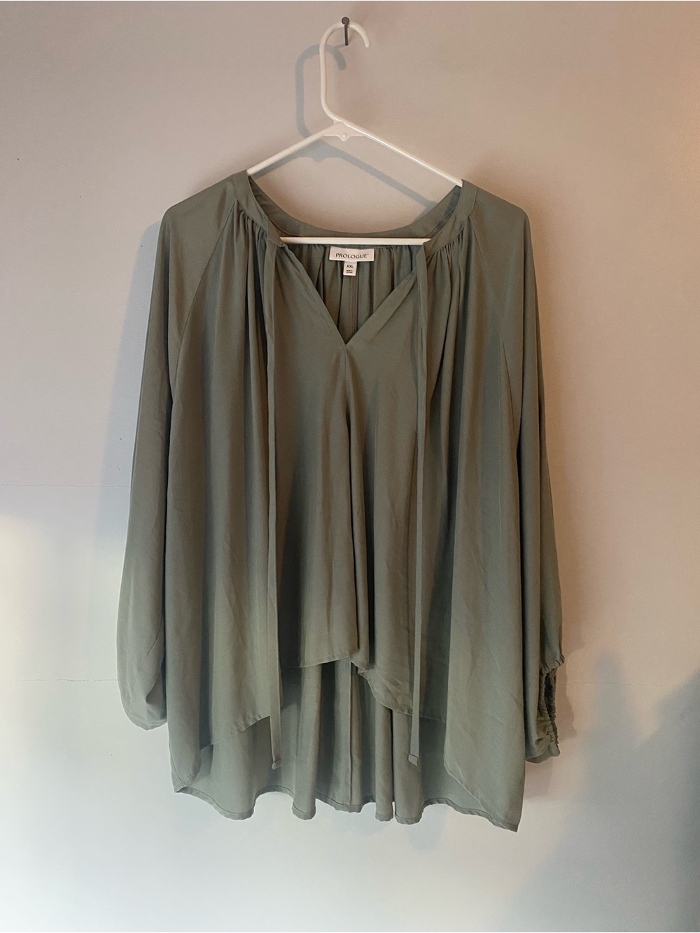 Light Sage Green V-Neck Peasant Blouse